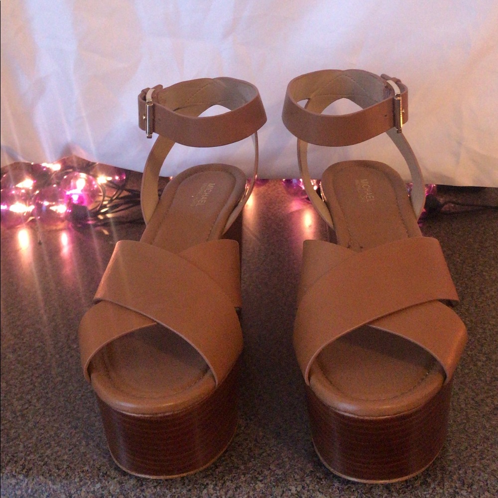 MK Platform Sandal